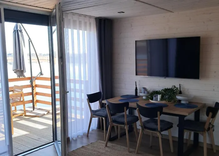 Chillzone U Grochow Ferienhaus *